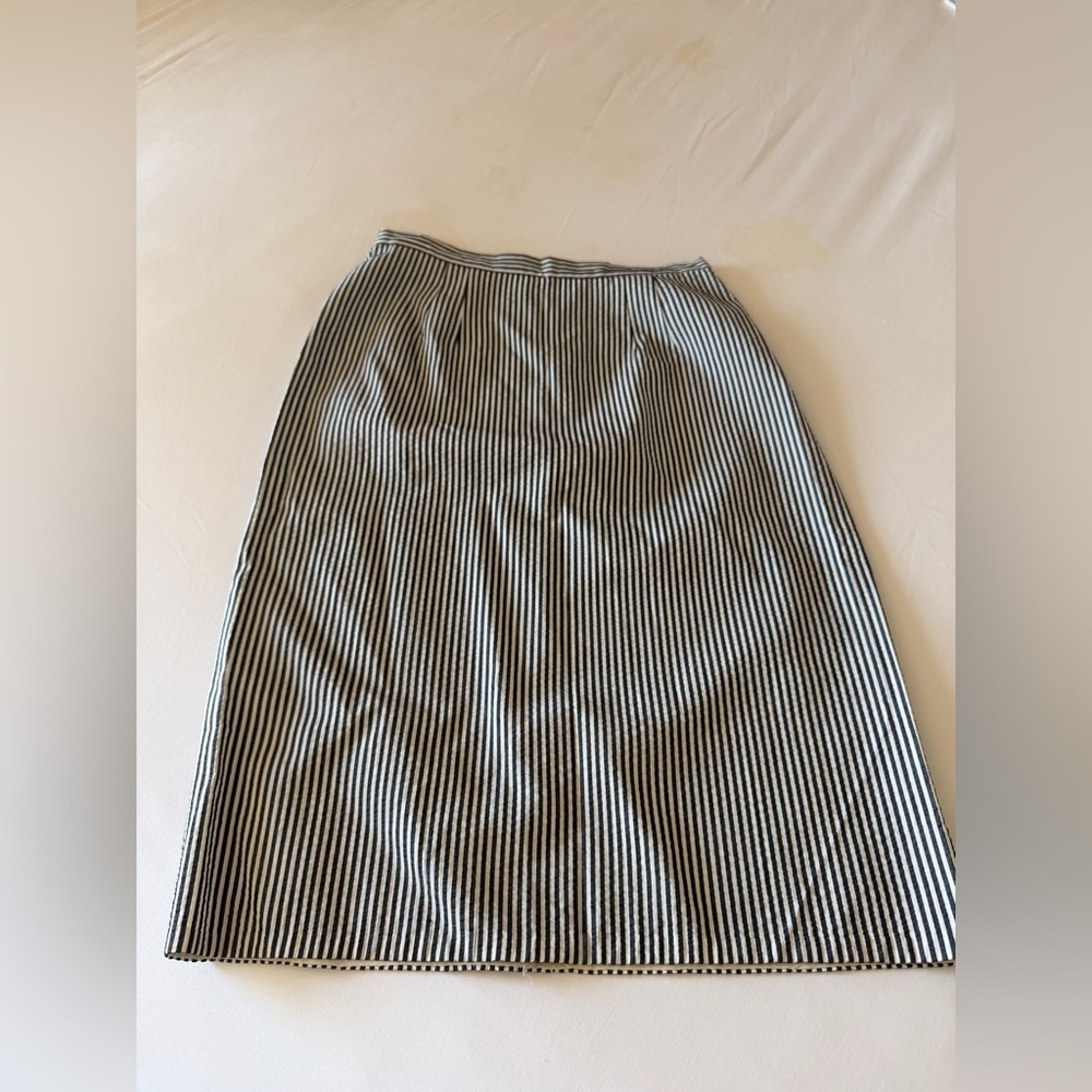 Women’s Vintage Navy and White Striped Midi Skirt